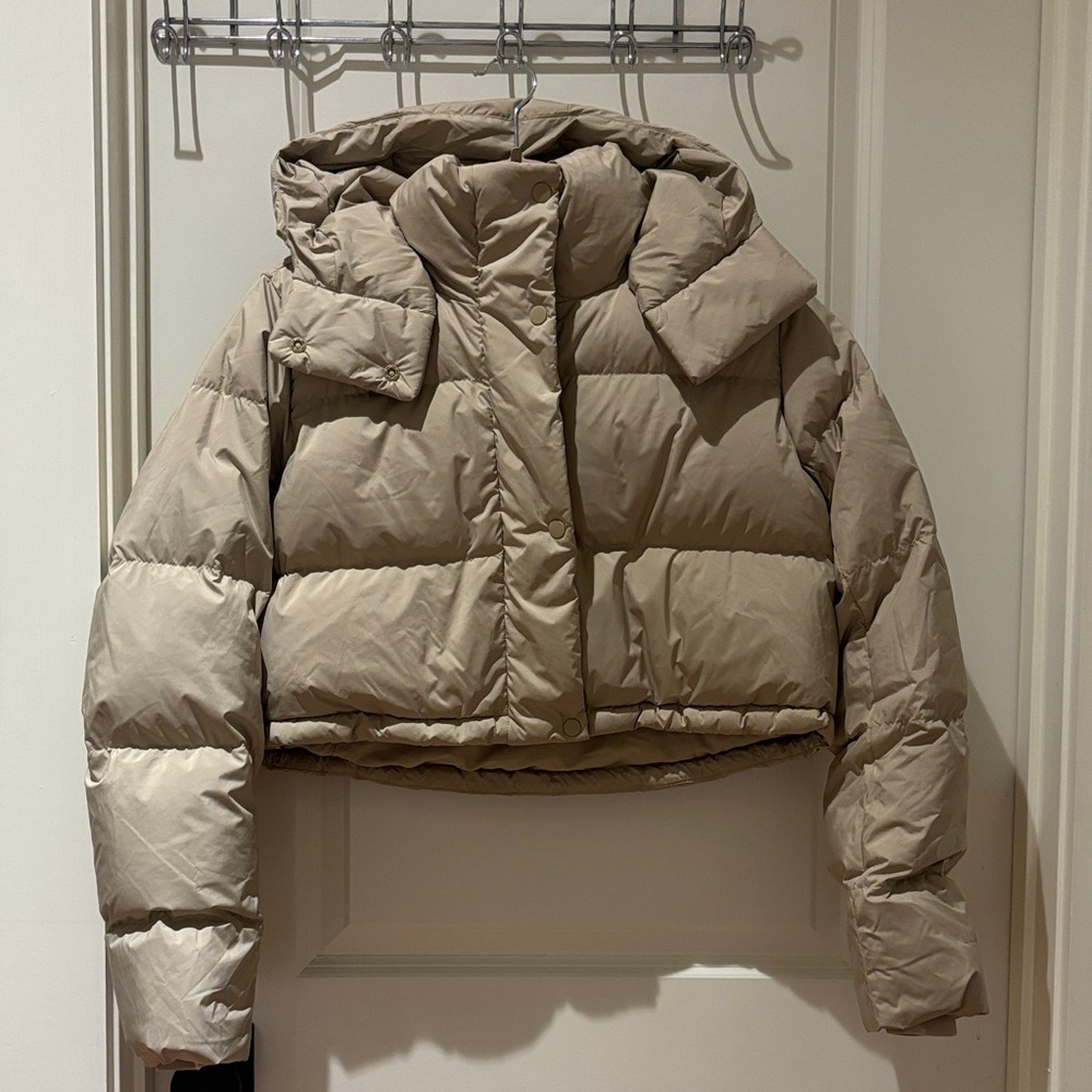 Lululemon Wunder Puff Super-Cropped Jacket